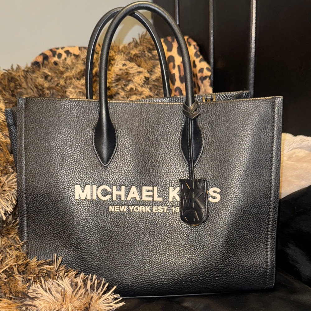 Michael Kors Black Pebbled MIRELLA Leather Tote